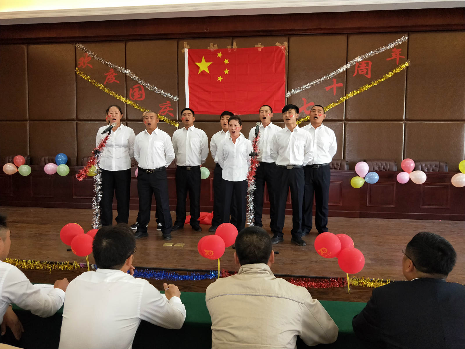 _吉林威廉希尔500欧洲指数红歌合唱比赛_meitu_8.jpg _吉林威廉希尔500欧洲指数红歌合唱比赛_meitu_8.jpg