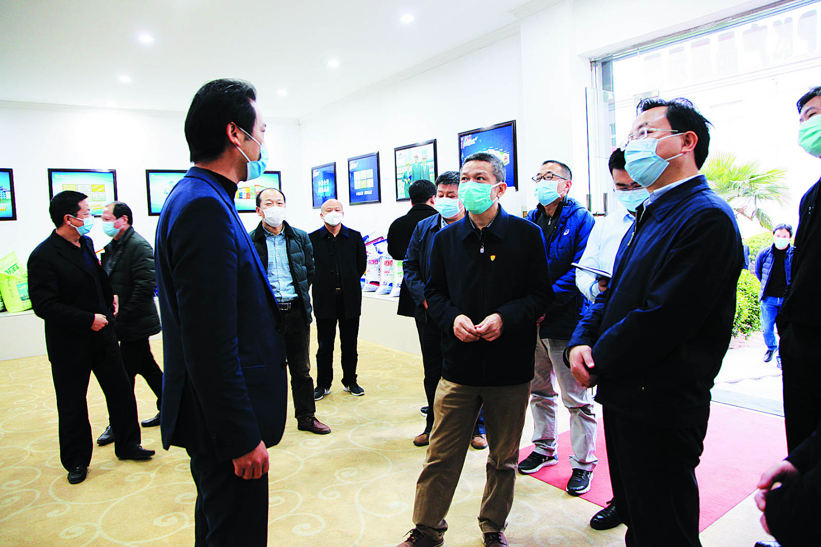 s_meitu_25.jpg s_meitu_25.jpg