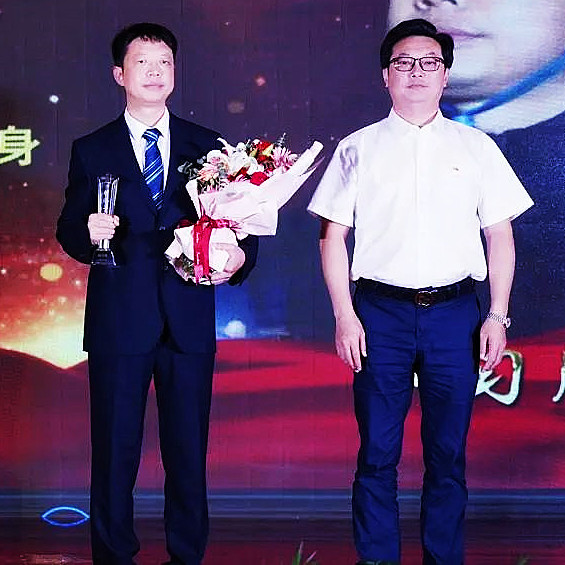 刘习周.jpg 刘习周.jpg